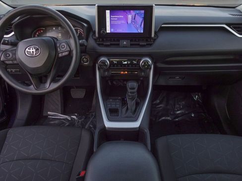 Used 2024 Toyota RAV4 XLE image 12