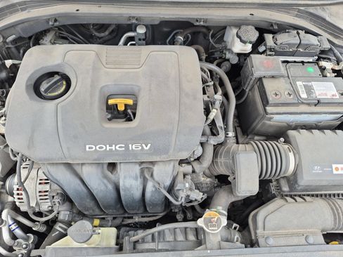 Used 2018 Hyundai Elantra Value Edition FWD image 29