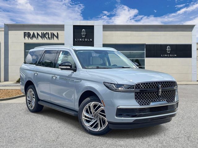 New 2027 Lincoln Navigator Premiere AWD/4WD image 1