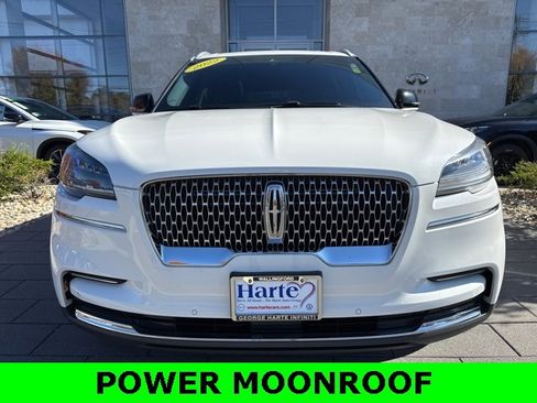 Used 2022 Lincoln Aviator AWD w/ Premium Package image 2