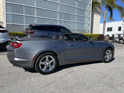 Used 2020 Chevrolet Camaro LT image 5