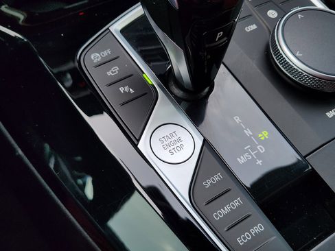 Used 2024 BMW X3 M40i w/ Parking Assistance Package image 24