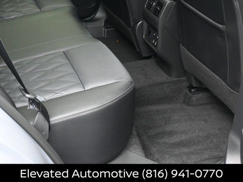 Certified 2026 Nissan Rogue Platinum w/ Platinum Premium Package AWD/4WD image 9
