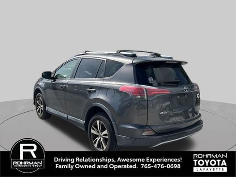Used 2017 Toyota RAV4 XLE FWD image 3