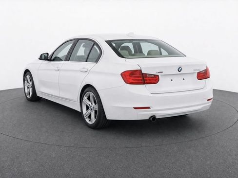 Used 2014 BMW 320i xDrive Sedan AWD/4WD image 7