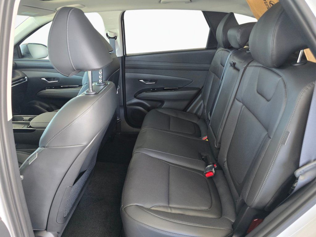 New 2026 Hyundai Tucson Limited AWD/4WD image 36