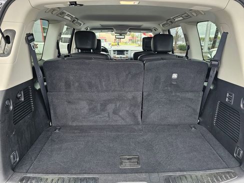 Used 2020 Nissan Armada Platinum w/ Captain's Chairs Package image 11