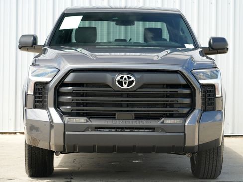 Used 2025 Toyota Tundra SR5 image 7
