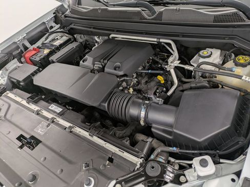 Used 2023 GMC Canyon Elevation w/ Convenience Package image 31