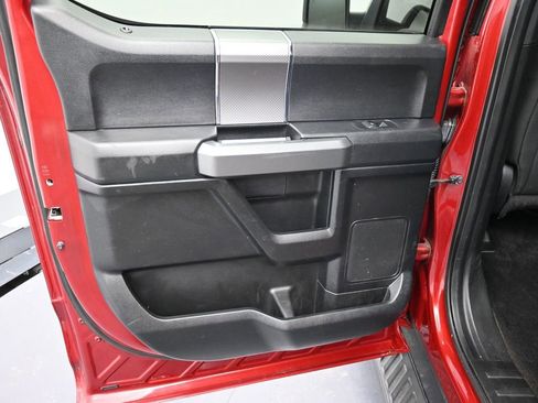 Used 2016 Ford F150 XLT w/ Equipment Group 302A Luxury image 23