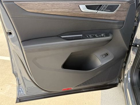 New 2026 Volkswagen Atlas SEL Premium R-Line image 10