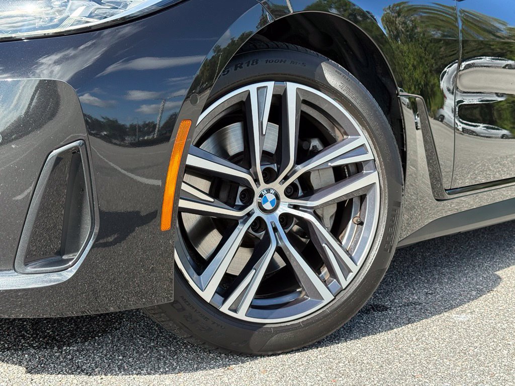 Used 2022 BMW 430i Gran Coupe w/ M Sport Package RWD image 8