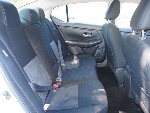 Used 2024 Nissan Sentra SR w/ Trunk Package FWD image 13