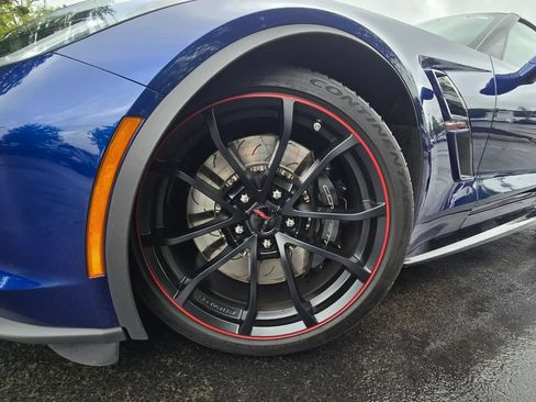 Used 2017 Chevrolet Corvette Grand Sport RWD image 2