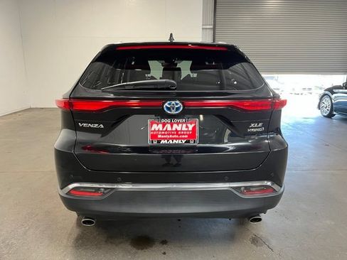 Used 2021 Toyota Venza XLE w/ Carpet Mat Package (TMS) AWD/4WD image 4