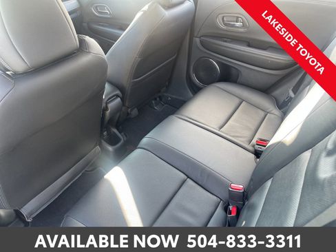 Used 2022 Honda HR-V EX-L image 13