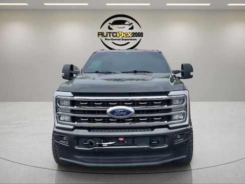 Used 2024 Ford F250 King Ranch AWD/4WD image 2