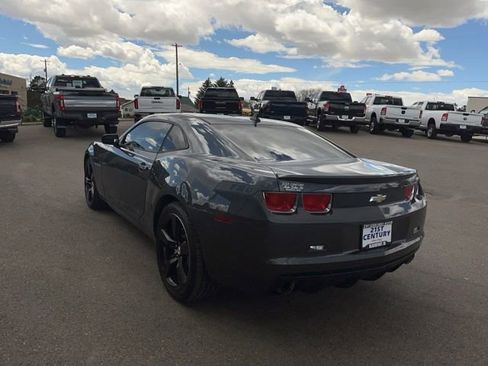 Used 2010 Chevrolet Camaro SS RWD image 11