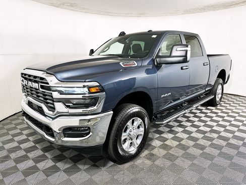 Used 2025 RAM 2500 Big Horn image 7