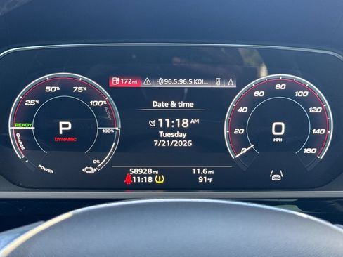 Used 2024 Audi Q8 e-tron Premium Plus AWD/4WD image 25