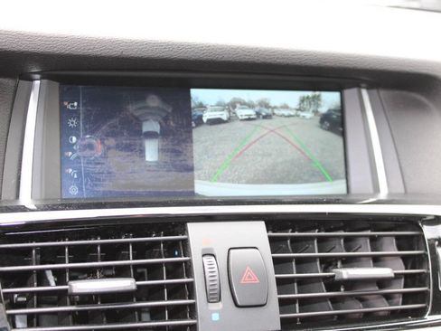 Used 2017 BMW X3 xDrive28i AWD/4WD image 17