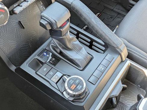 Used 2024 Toyota Tacoma TRD Off-Road image 12