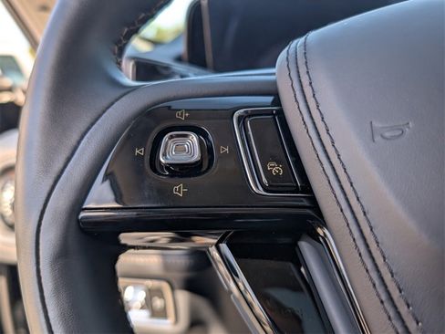 Certified 2025 Lincoln Aviator Reserve w/ Illumination Package image 28