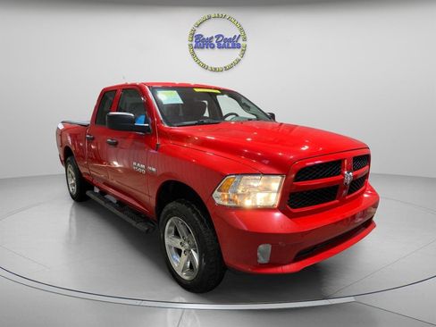 Used 2018 RAM 1500 Express w/ Express Value Package image 5