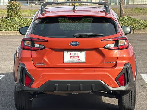 Used 2025 Subaru Crosstrek 2.5i Limited w/ Crosstrek Mirror Package image 5