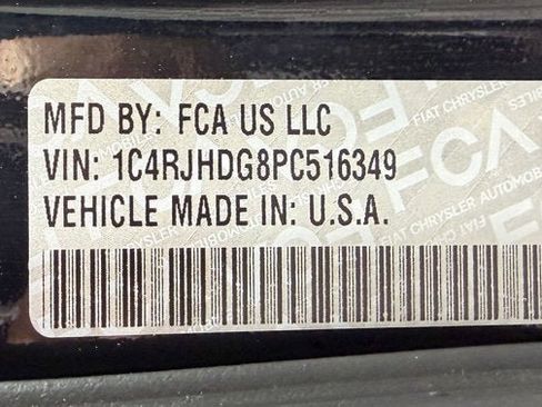 Used 2023 Jeep Grand Cherokee Overland w/ Adv Protech Group III image 15