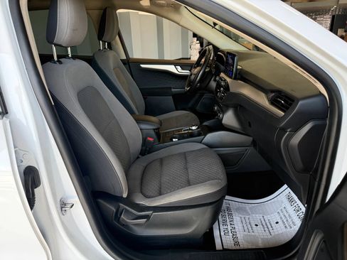 Used 2020 Ford Escape SE Sport FWD image 10