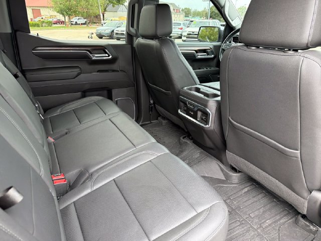 Used 2023 GMC Sierra 1500 SLT w/ SLT Premium Plus Package AWD/4WD image 27