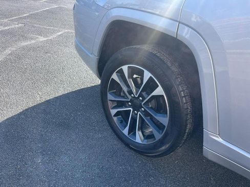 Used 2021 Jeep Grand Cherokee L Overland w/ Luxury Tech Group IV image 8