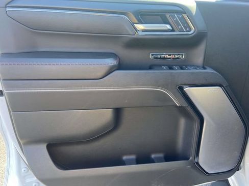 Used 2025 GMC Sierra 1500 AT4X AWD/4WD image 14