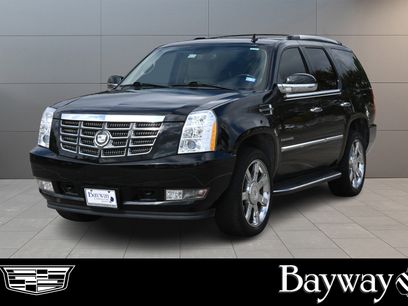 Used 2011 Cadillac Escalade Luxury