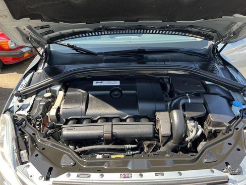 Used 2013 Volvo XC60 3.2 FWD image 18