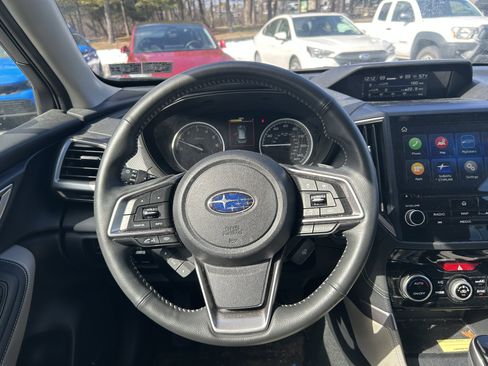 Used 2023 Subaru Forester Limited image 13