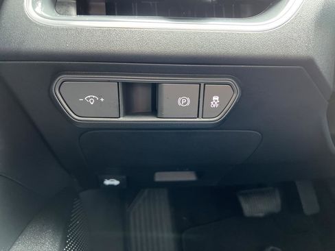 Used 2025 Kia K4 EX image 19