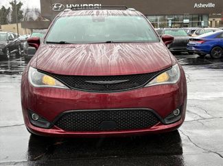 Used 2020 Chrysler Pacifica Touring-L w/ Advanced Safetytec Group video 2