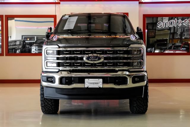 Used 2025 Ford F250 Lariat w/ Chrome Package AWD/4WD image 9
