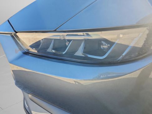 Certified 2025 Ford Mustang Coupe image 28