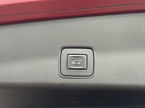 Certified 2022 Chevrolet TrailBlazer RS w/ Sun and Liftgate Package FWD image 36