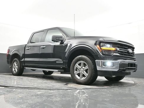 Used 2024 Ford F150 XLT w/ Mobile Office Package image 46
