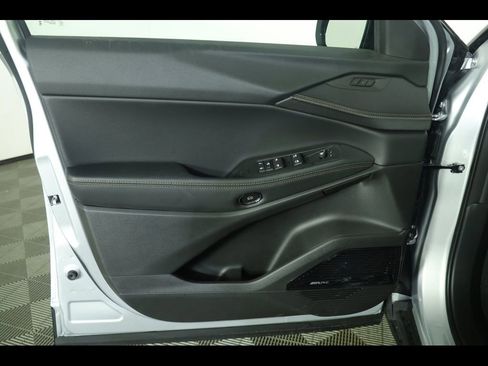 New 2026 Jeep Cherokee Overland AWD/4WD image 17