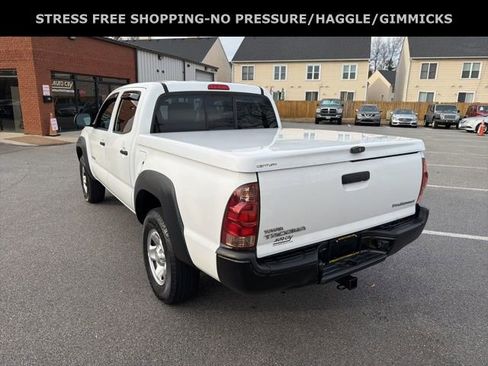 Used 2014 Toyota Tacoma PreRunner w/ Convenience Package image 5