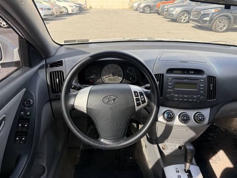Used 2007 Hyundai Elantra SE FWD image 12