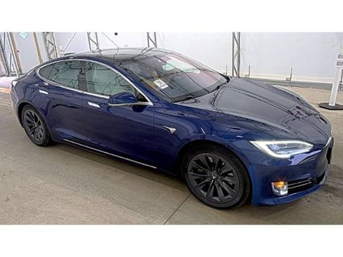 Used 2018 Tesla Model S 75D AWD/4WD image 3