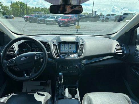 Used 2019 Ford Escape Titanium AWD/4WD image 12