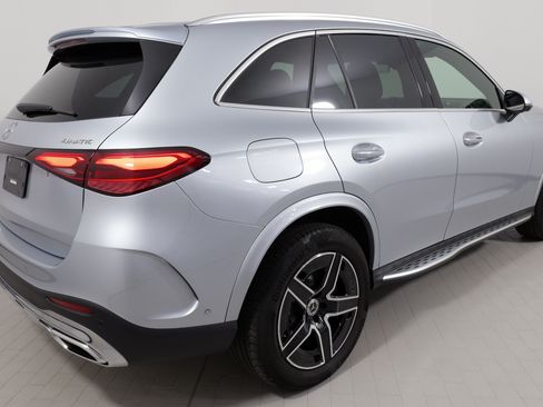 Used 2025 Mercedes-Benz GLC 350e 4MATIC image 14