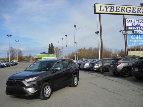 Used 2024 Toyota RAV4 LE image 1